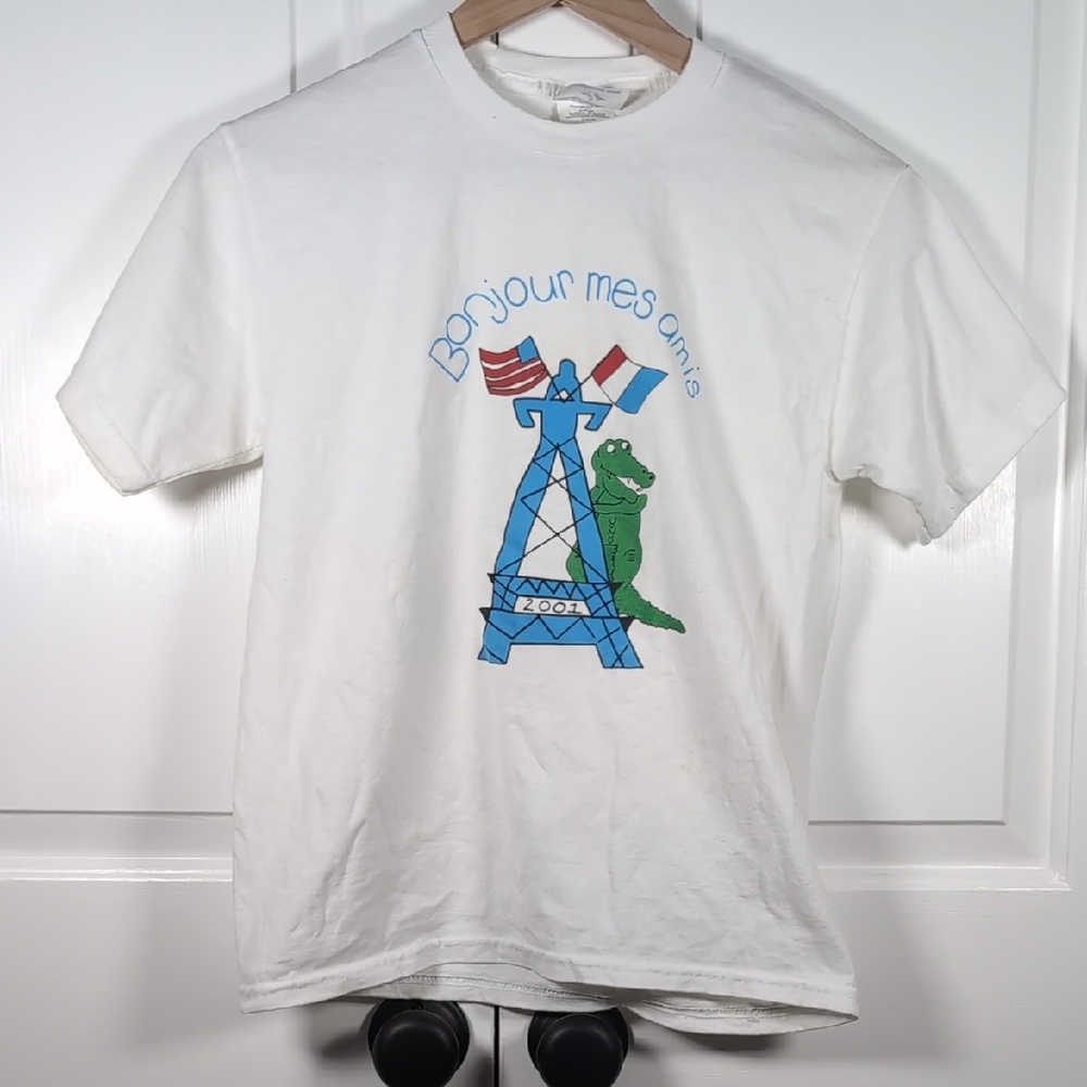 Vintage Bonjour Mes Amis White Graphic T-Shirt French Eiffel Tower Souvenir Tee